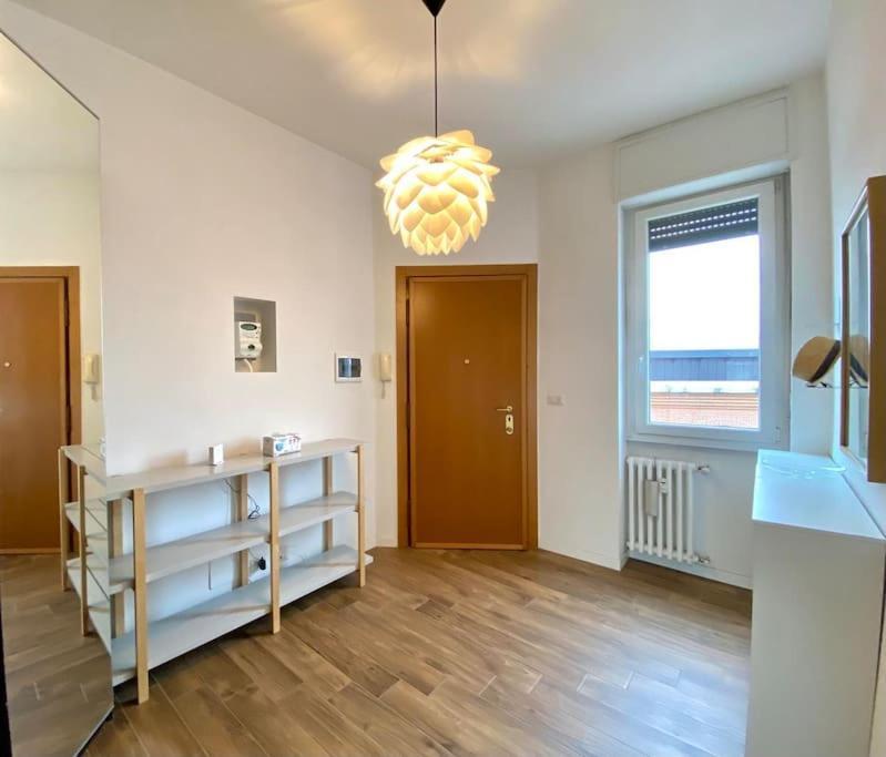 Bocconi And Navigli Apartment Milan Exterior photo